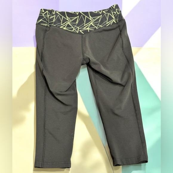 NIKE Dri fit athletic Leggings MEDIUM - Picture 2 of 3